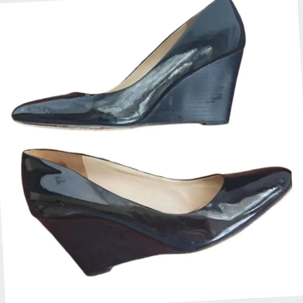 Via Spiga Foster Patent Leather Wedge Shoe size 8.5